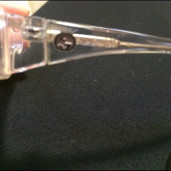 Gucci Clear Glasses with Brown Case - Picture 2 of 7